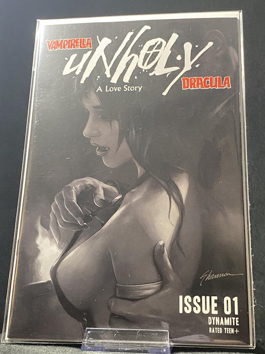 Vampirella / Dracula: Unholy-1Y-1:11 FOC Incentive Shannon Maer B&W Cvr
