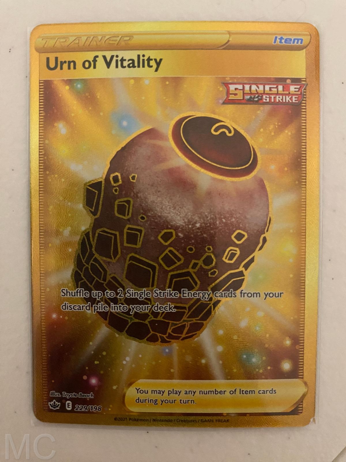 Urn of Vitality 229/198 Secret Rare Chilling Reign Pokemon Near Mint