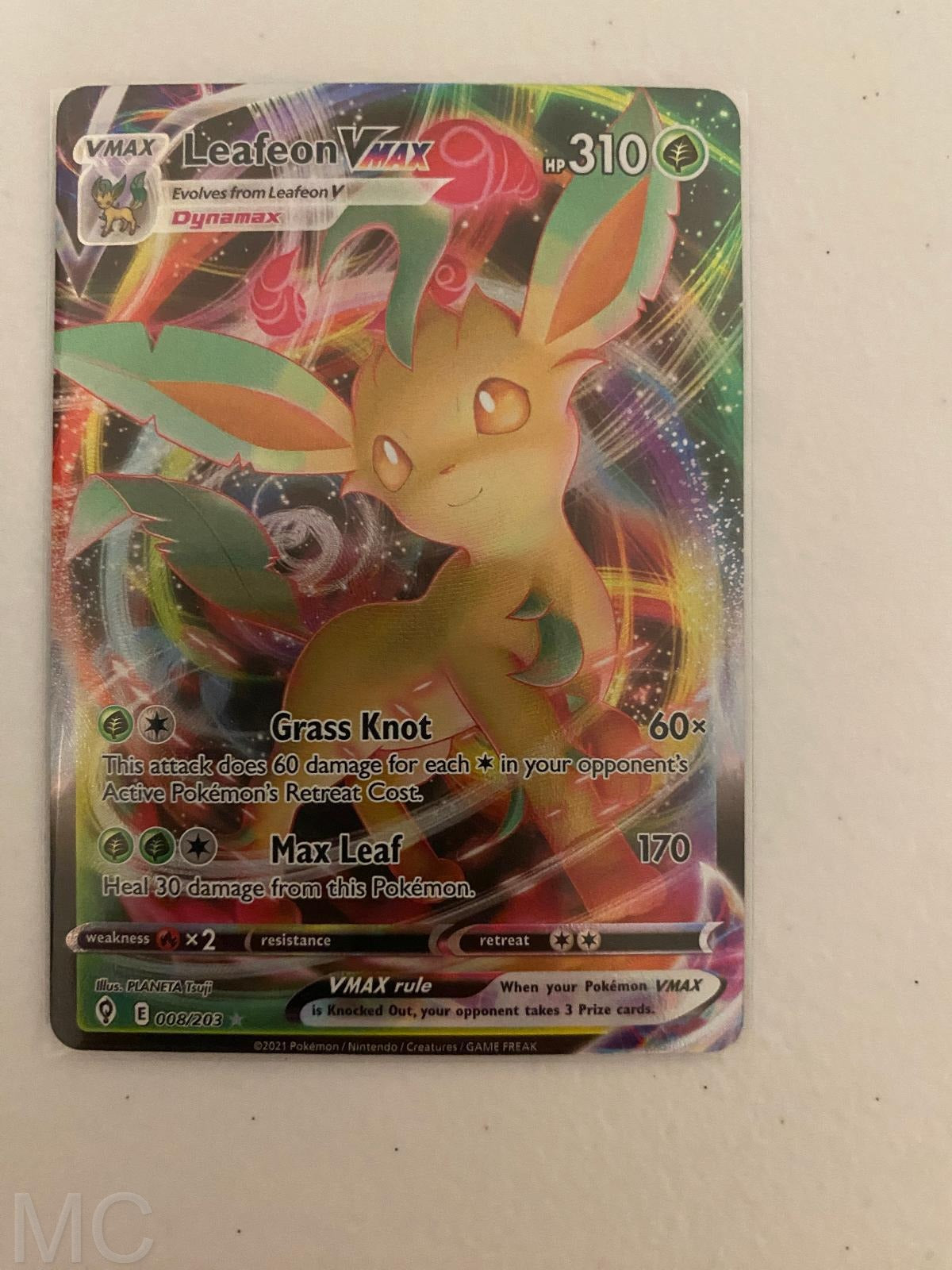 Leafeon VMAX 008/203 Holo VMAX Rare Evolving Skies Pokemon Near Mint