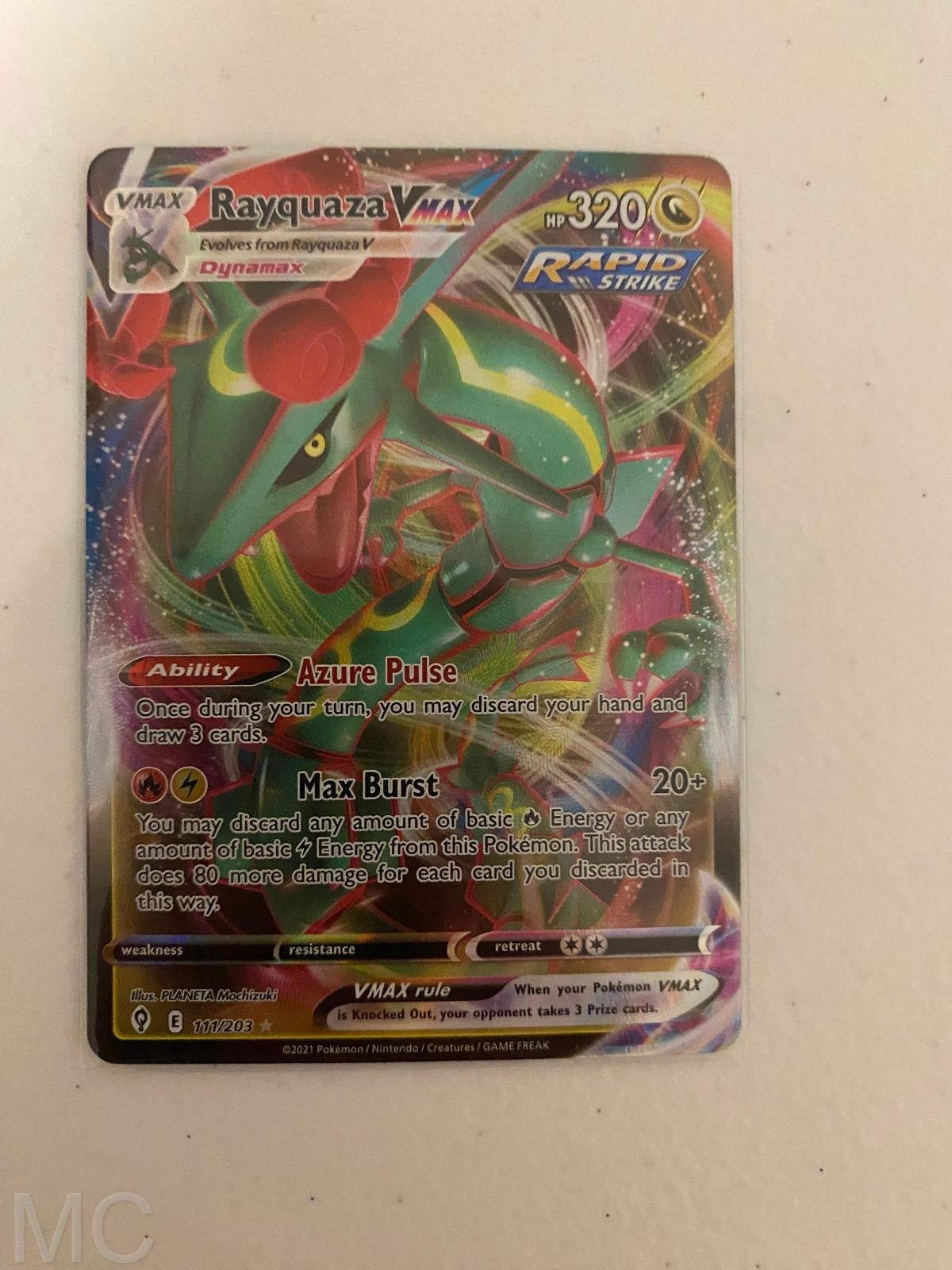 Rayquaza VMAX 111/203 Holo VMAX Rare Evolving Skies Pokemon Near Mint