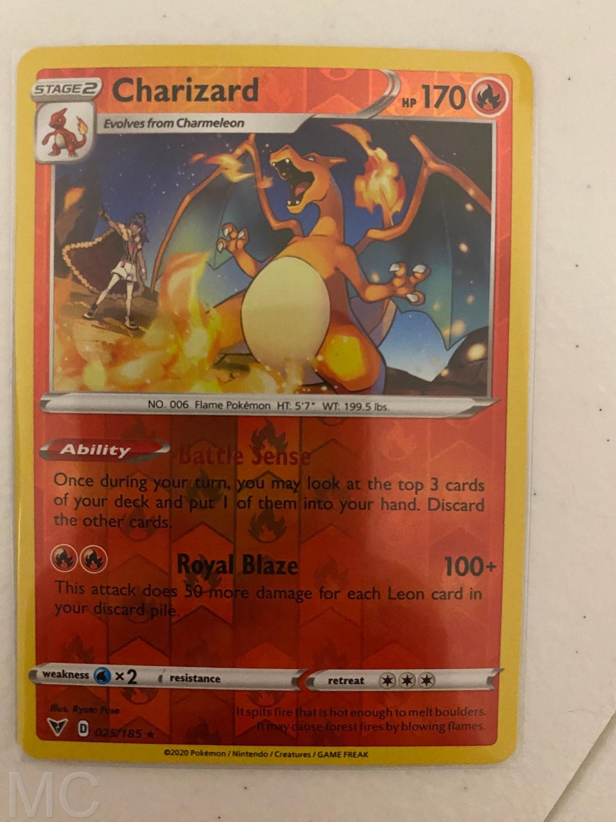 Charizard 025/185 Rare Vivid Voltage Pokemon Near Mint