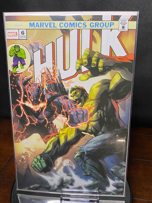 Hulk, Vol. 4-6W-Stephen Segovia Trade Dress Variant